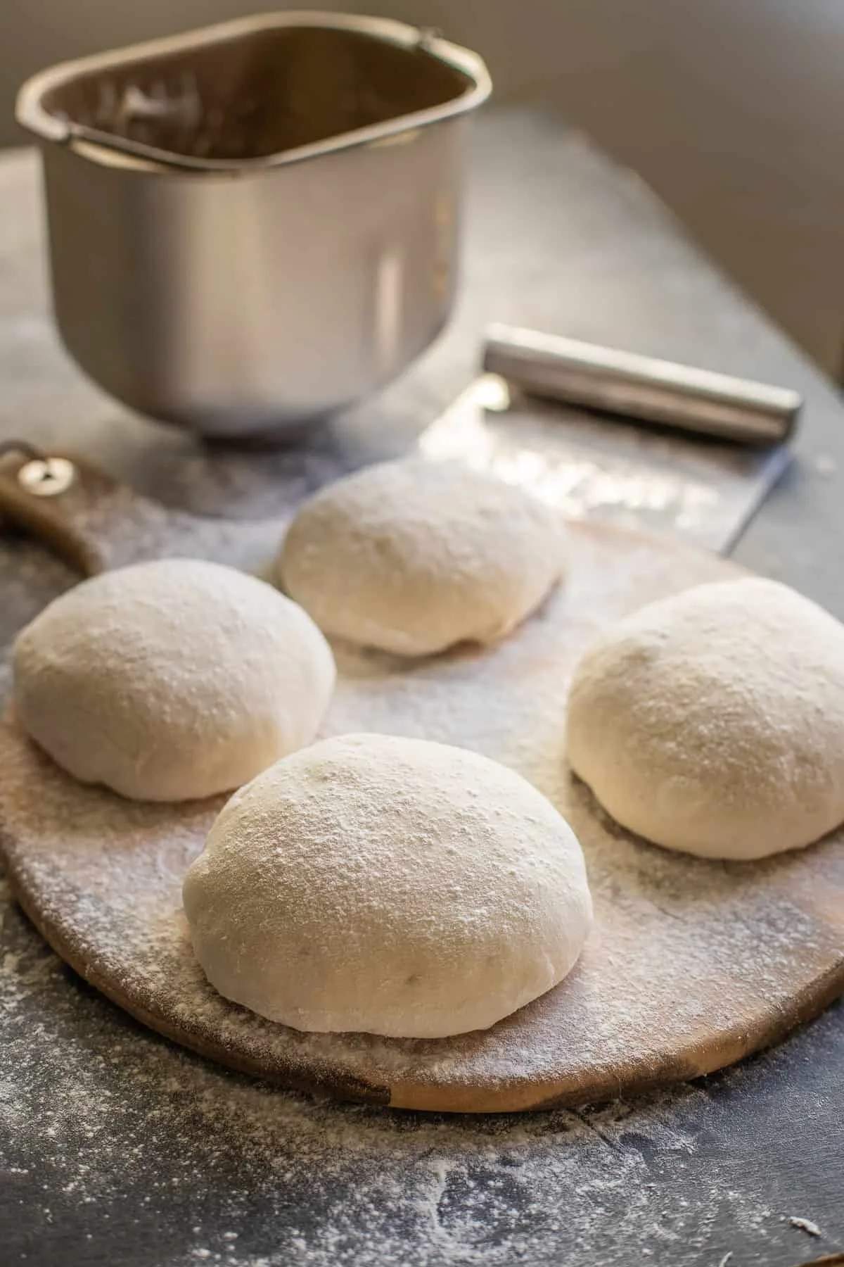 how to choose a bread maker for pizza dough